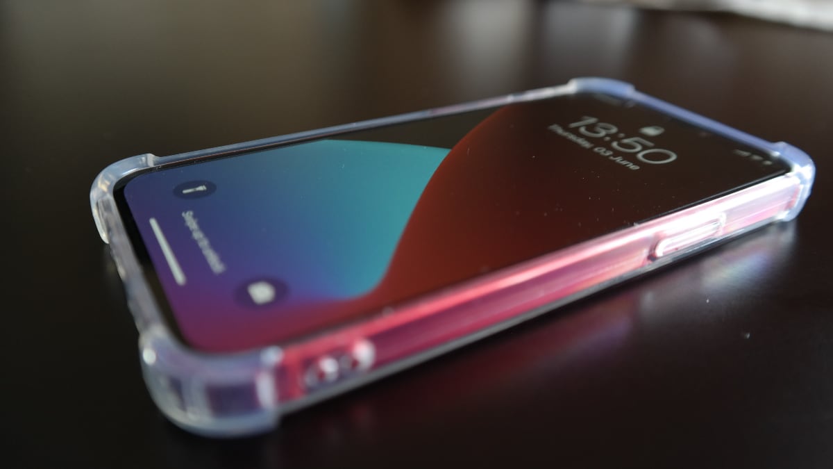 The best iPhone 12 mini case tech tick boom