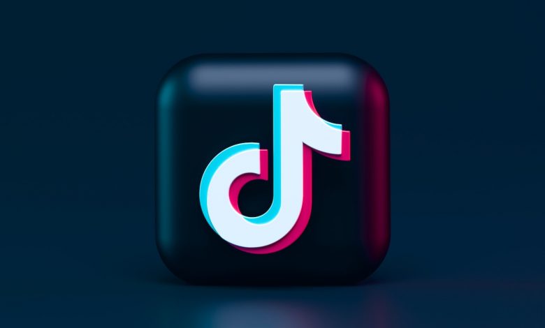 TikTok online safety for minors